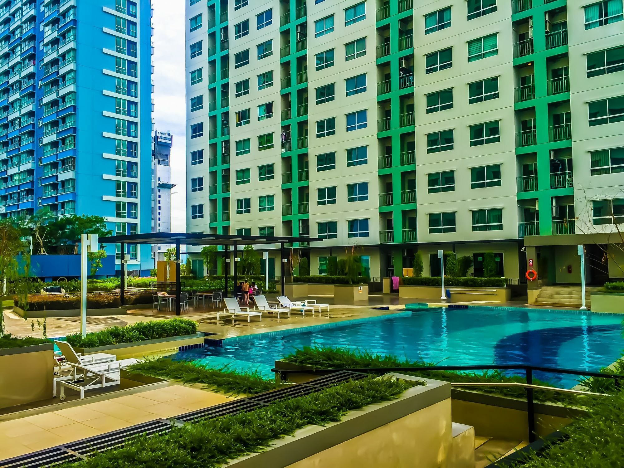 Hotel Lumpini Seaview Jomtien By Parikal Zewnętrze zdjęcie